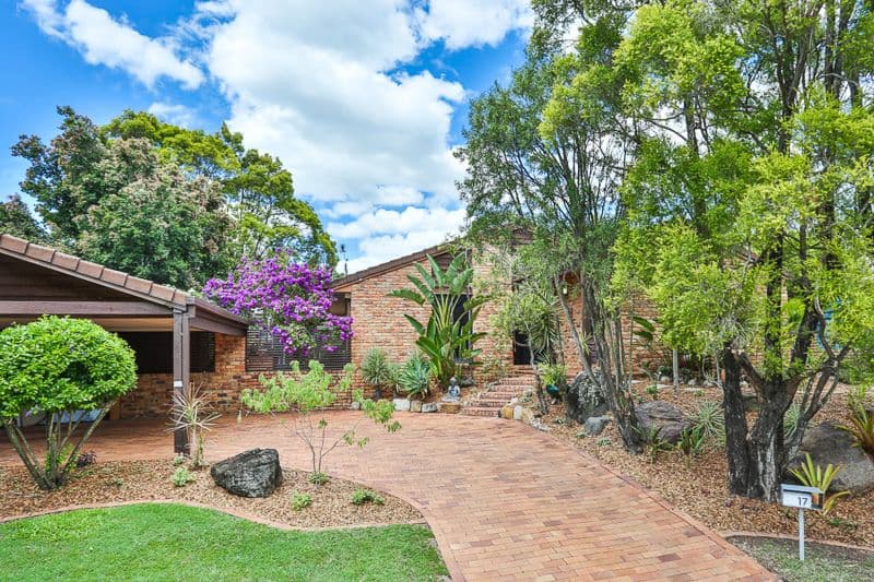 17 Avondale Road, Sinnamon Park QLD 4073, Sinnamon Park - Image 1