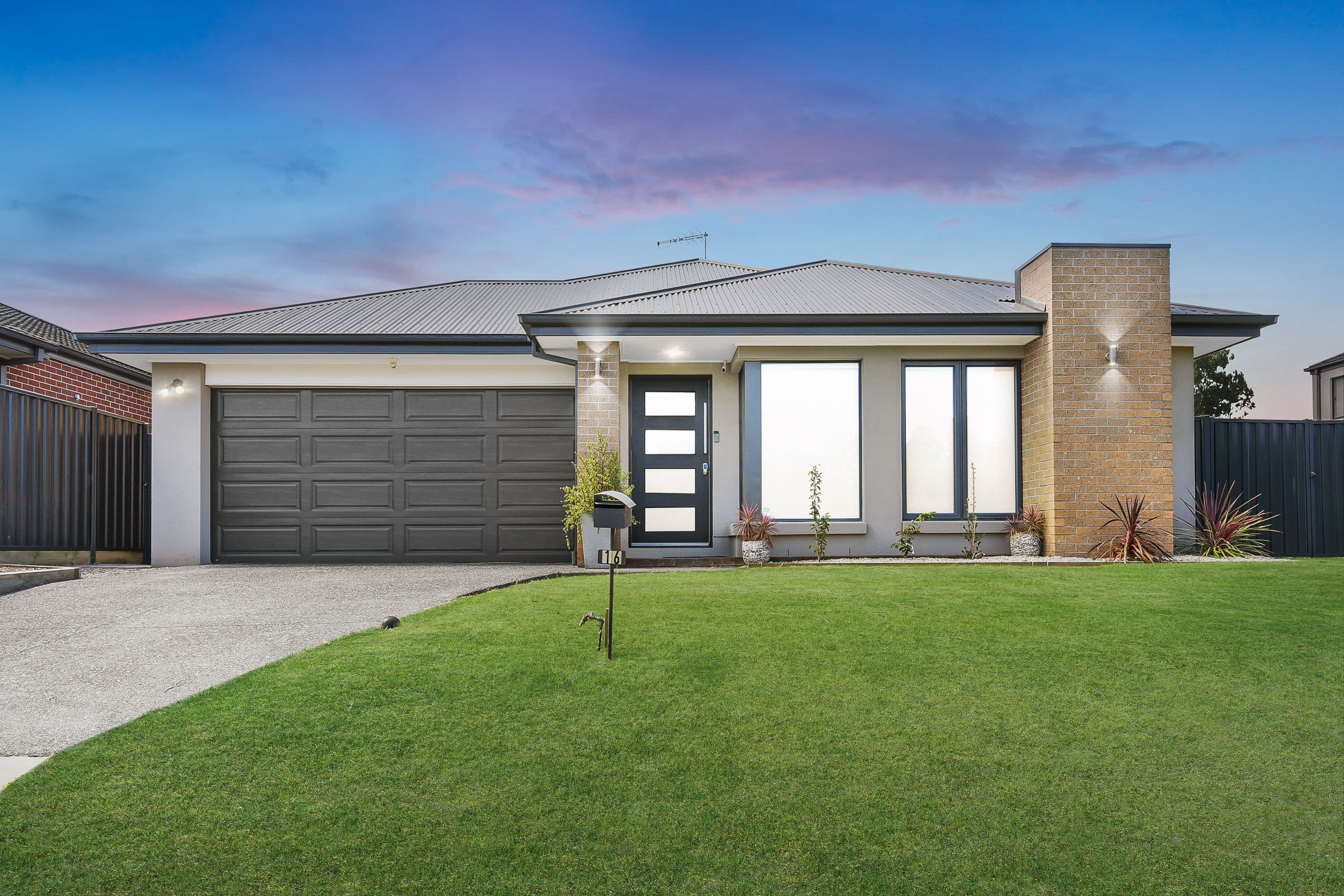 16 Selma Close, Lynbrook VIC 3975, Lynbrook - Image 1