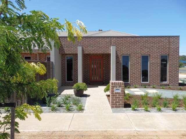 42 Blair Street, MOAMA NSW 2731, Moama - Image 1