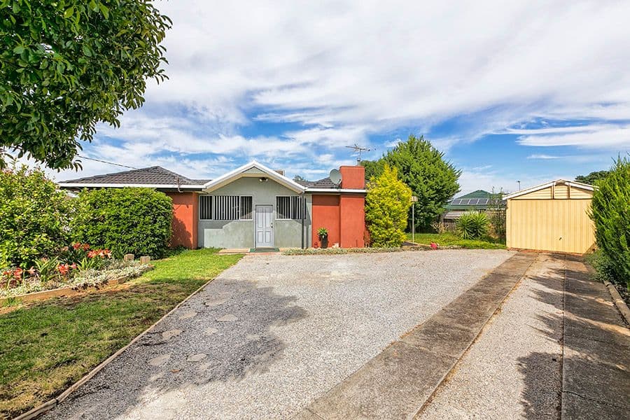 6 Teal Court, MELTON VIC 3337, Melton - Image 1