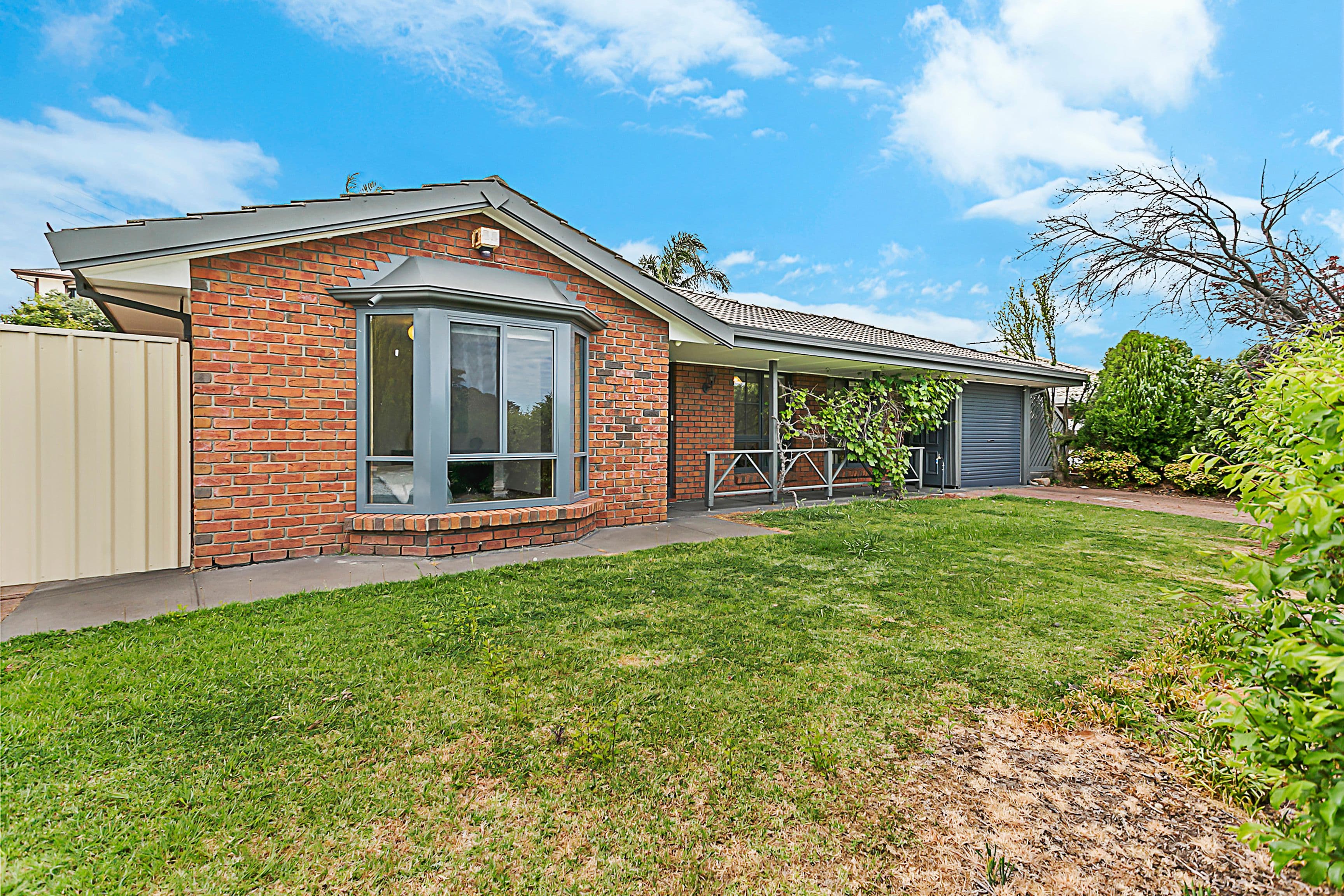 20 Quailo Avenue, Hallett Cove SA 5158, Hallett Cove - Image 1