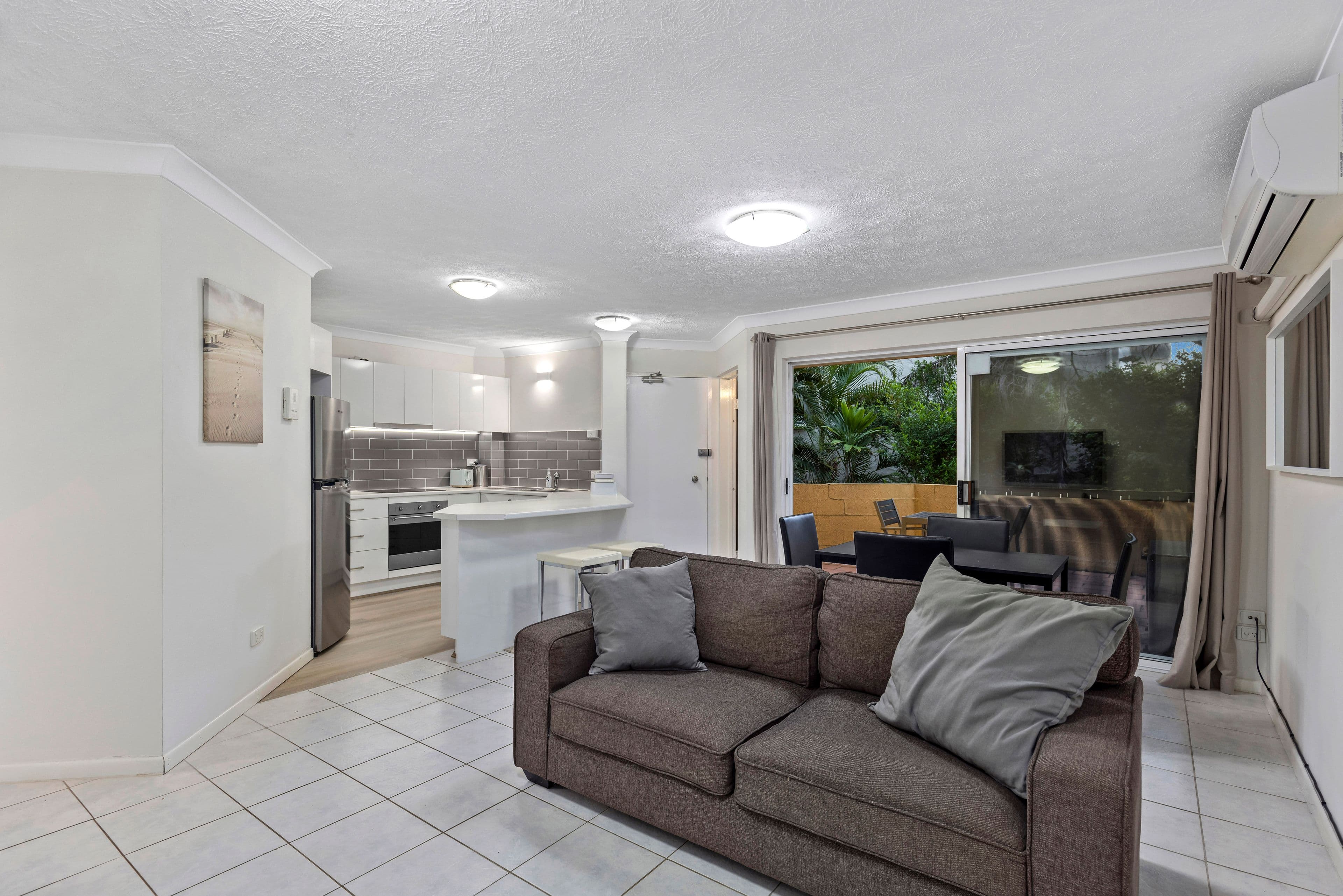 5 Bergin Street, Milton QLD 4064, Milton - Image 1