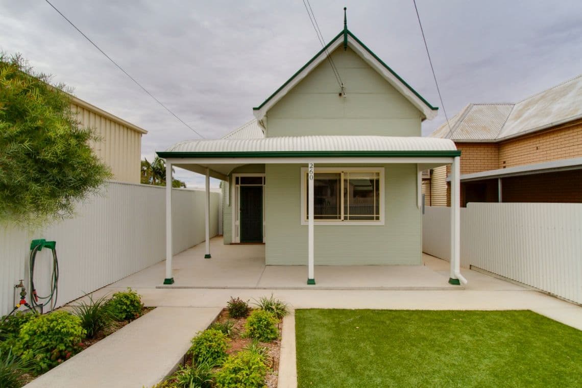 260 Sulphide Street, BROKEN HILL NSW 2880, Broken Hill - Image 1