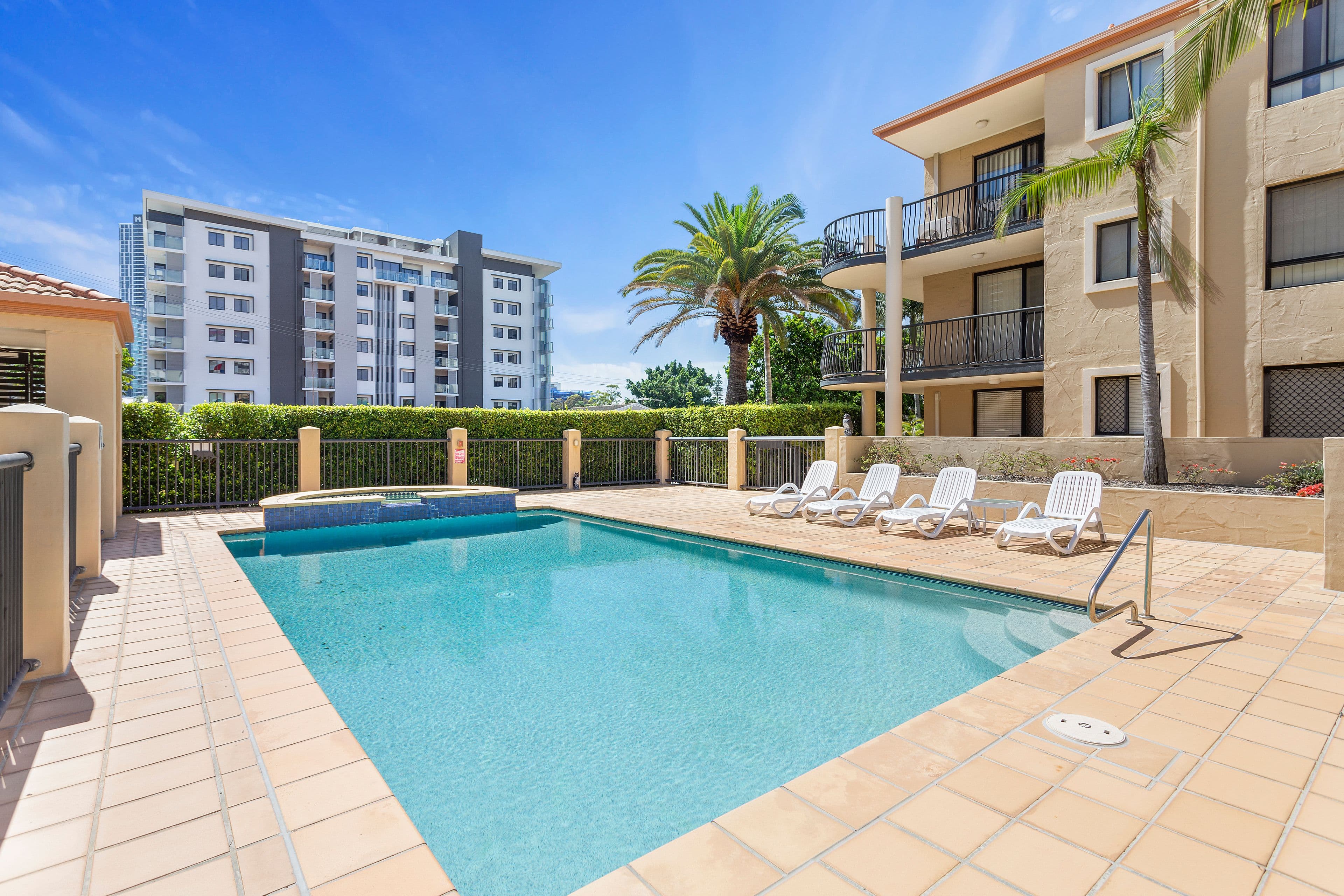 16-26 'Waverley Apartments', Waverley Street, Southport QLD 4215, Southport - Image 1