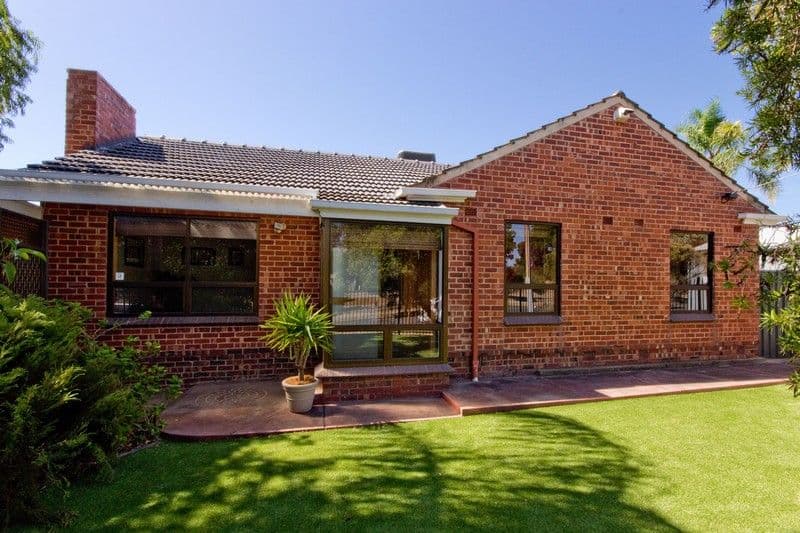 34 Gordon Avenue, CLEARVIEW SA 5085, Clearview - Image 1