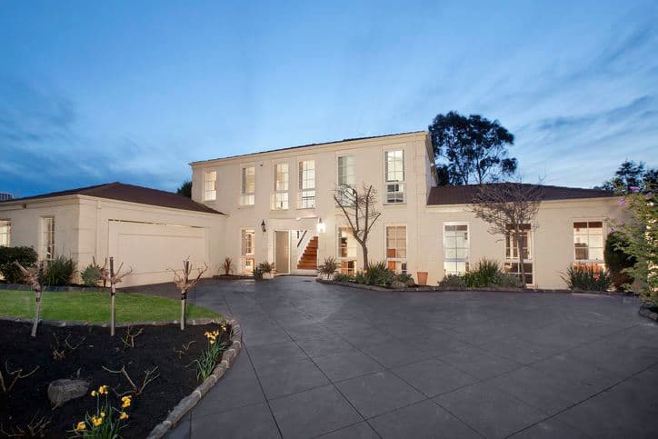 2 Teringa Court, DONCASTER EAST VIC 3109, Doncaster East - Image 1