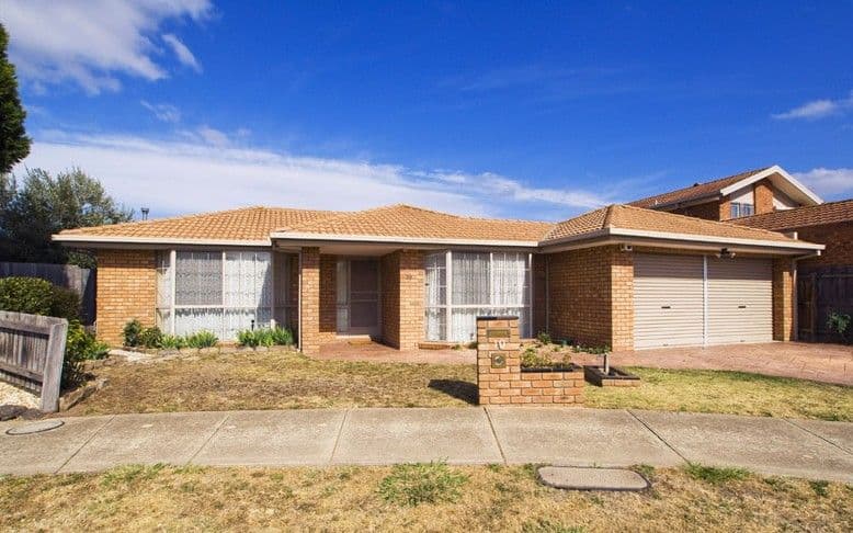 10 Warren Close, MILL PARK VIC 3082, Mill Park - Image 1