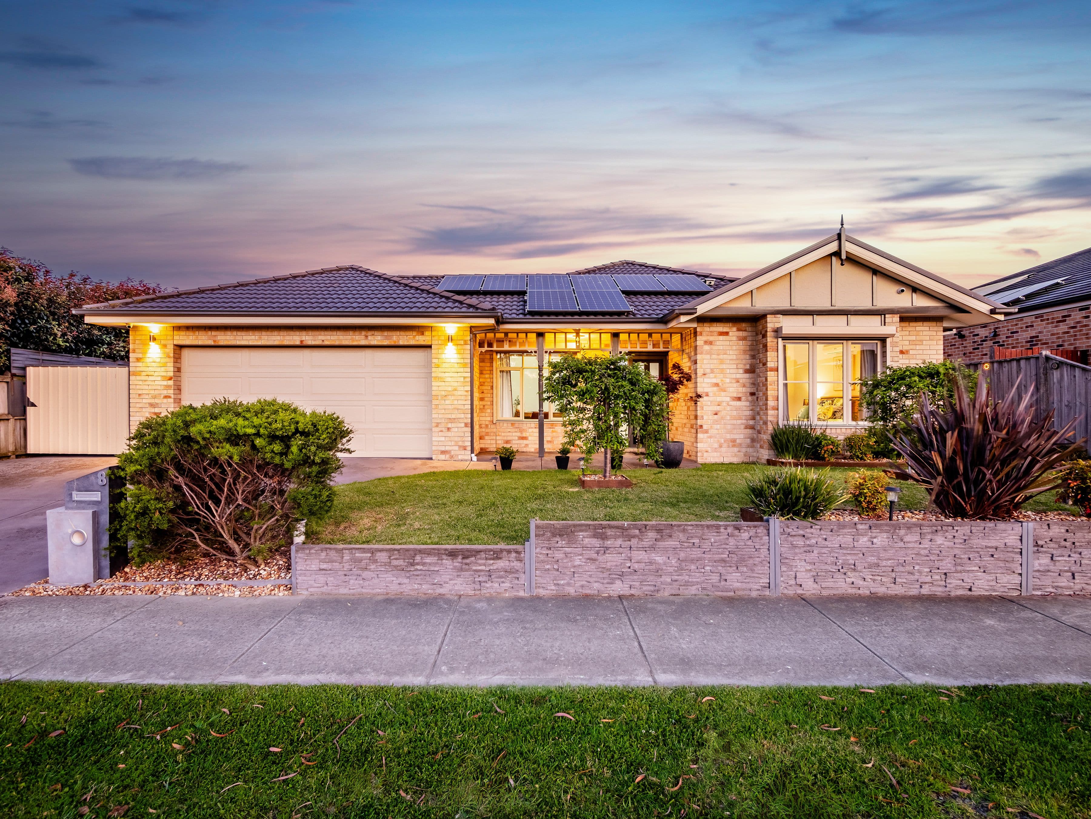 8 Chamberlain Street, Cranbourne East VIC 3977, Cranbourne East - Image 1