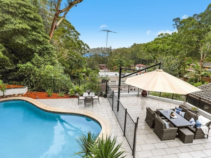 14 Glenhaven Place, Oyster Bay, Oyster Bay - Image 1