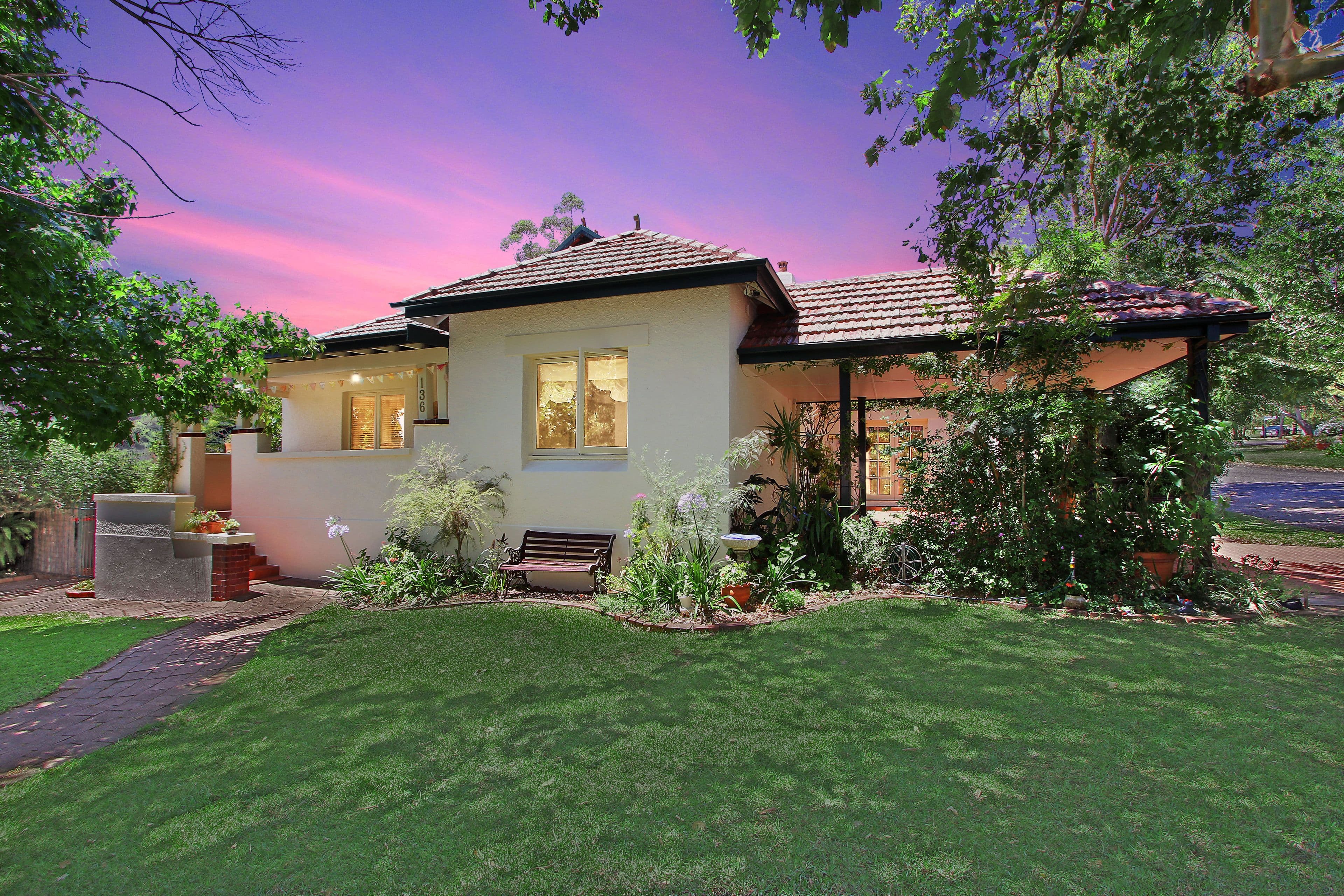 136 Napier Street, Tamworth NSW 2340, Tamworth - Image 1