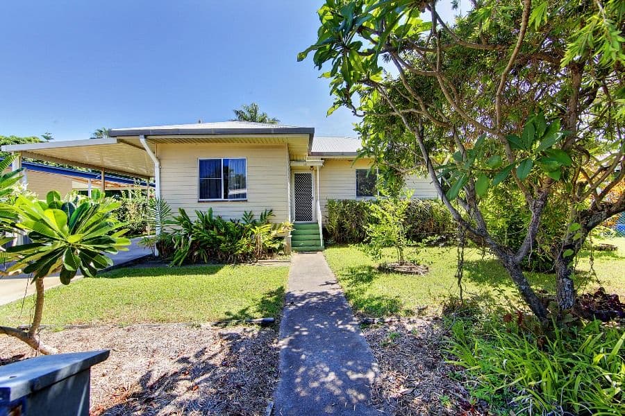 139 Palmerston Street, CURRAJONG QLD 4812, Currajong - Image 1