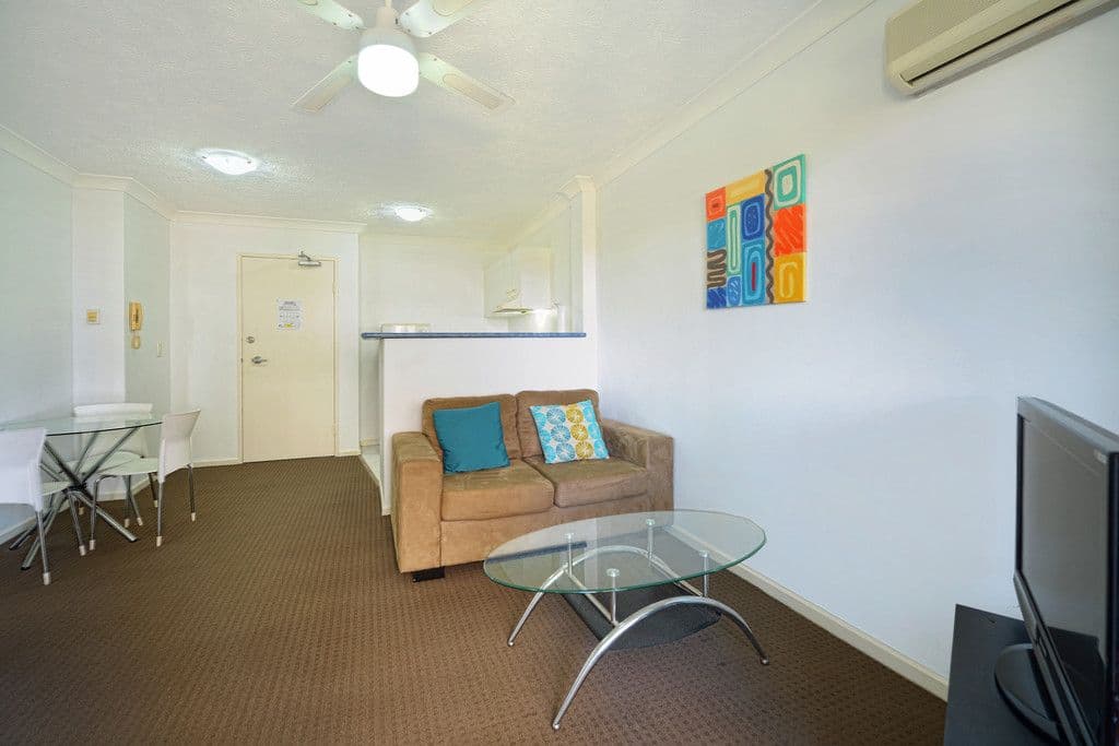 43 Cypress Avenue, Surfers Paradise QLD 4217, Surfers Paradise - Image 1