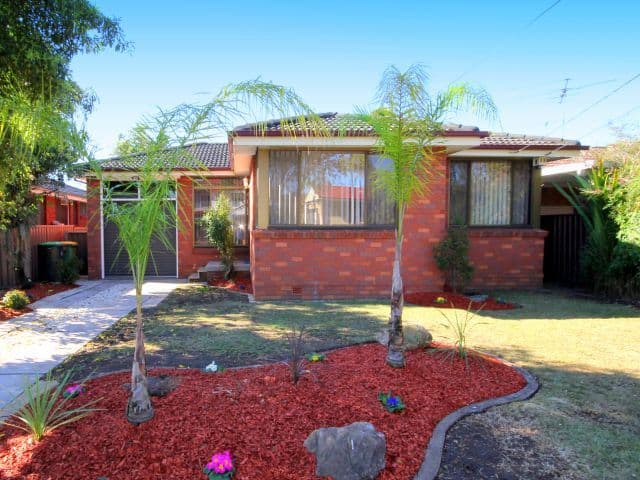 20 Kurrajong Avenue, GEORGES HALL NSW 2198, Georges Hall - Image 1