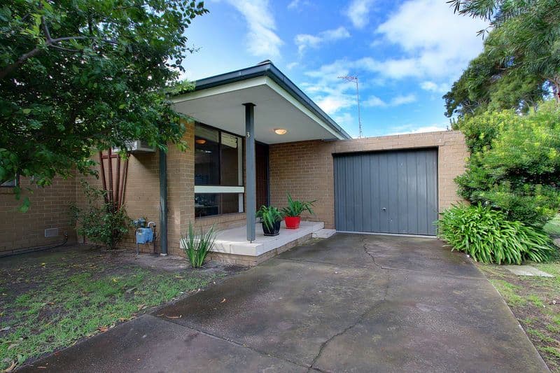 4 Carnoustie Grove, MORNINGTON VIC 3931, Mornington - Image 1