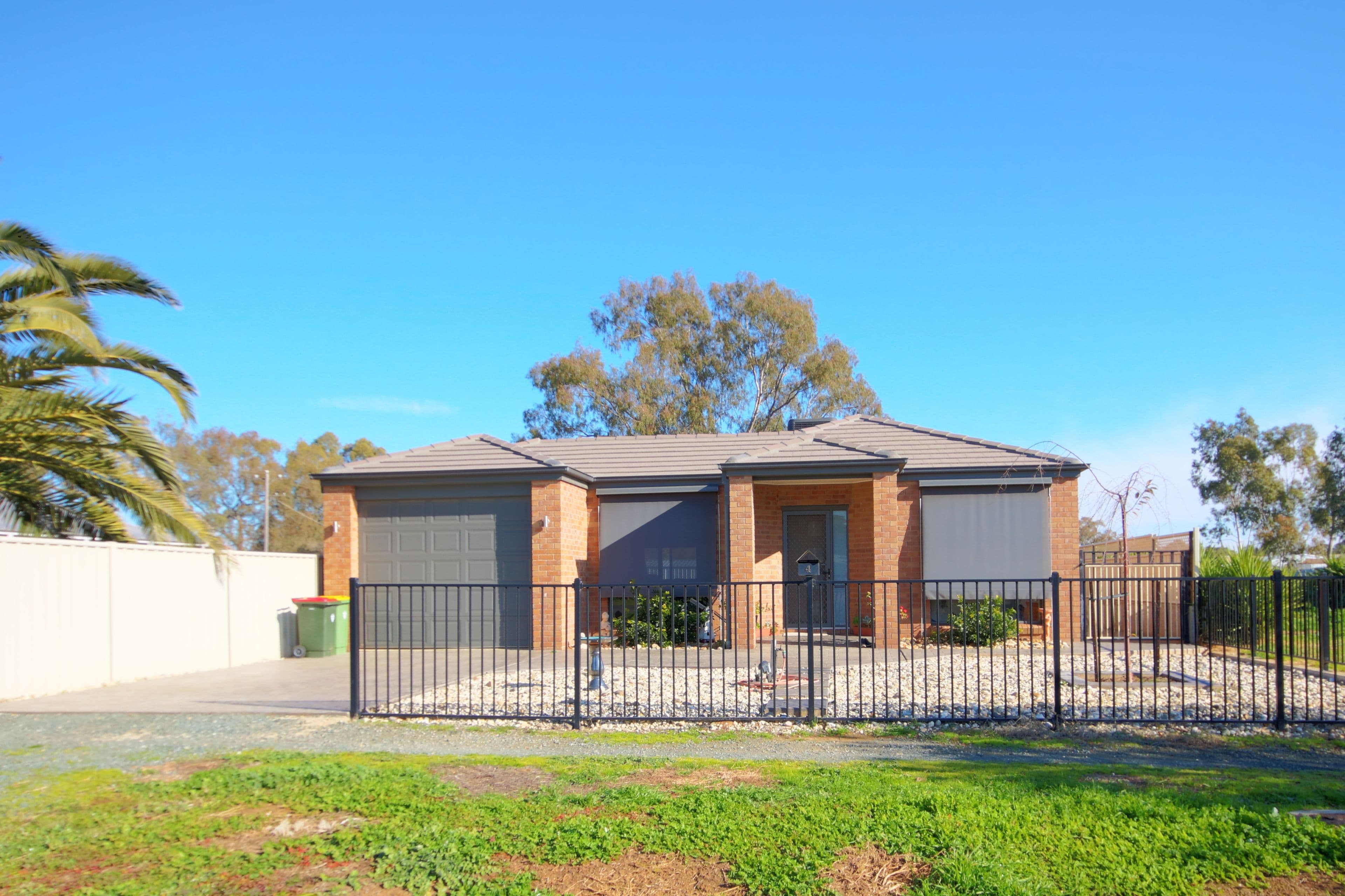 4 Echuca Road, Rochester VIC 3561, Rochester - Image 1