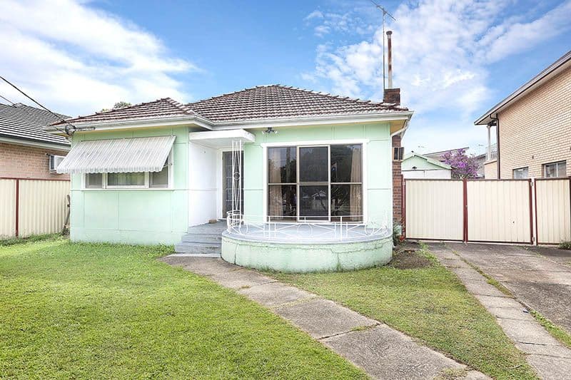 24 Stuart Street, Canley Vale - Image 1