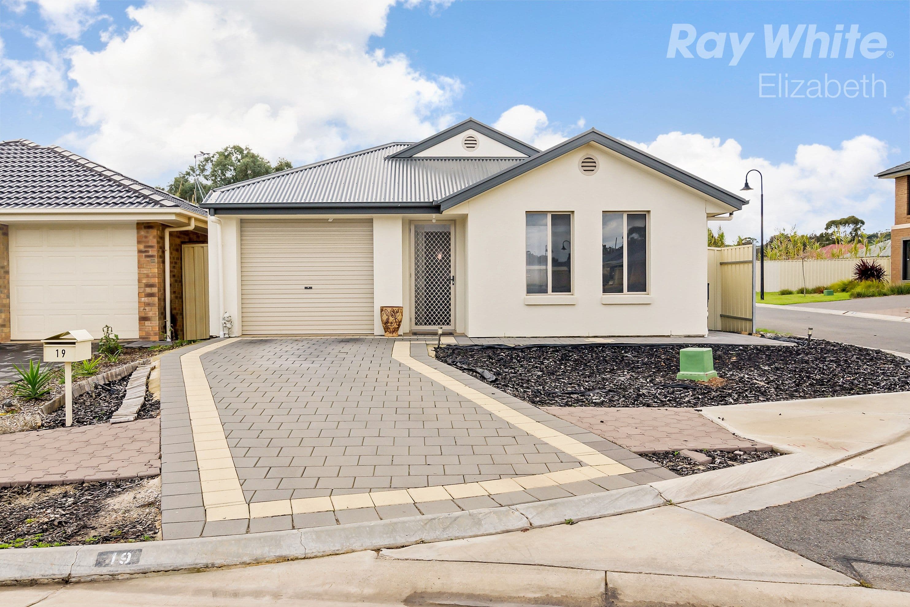 19 Bradford Avenue, Salisbury Heights SA 5109, Salisbury Heights - Image 1