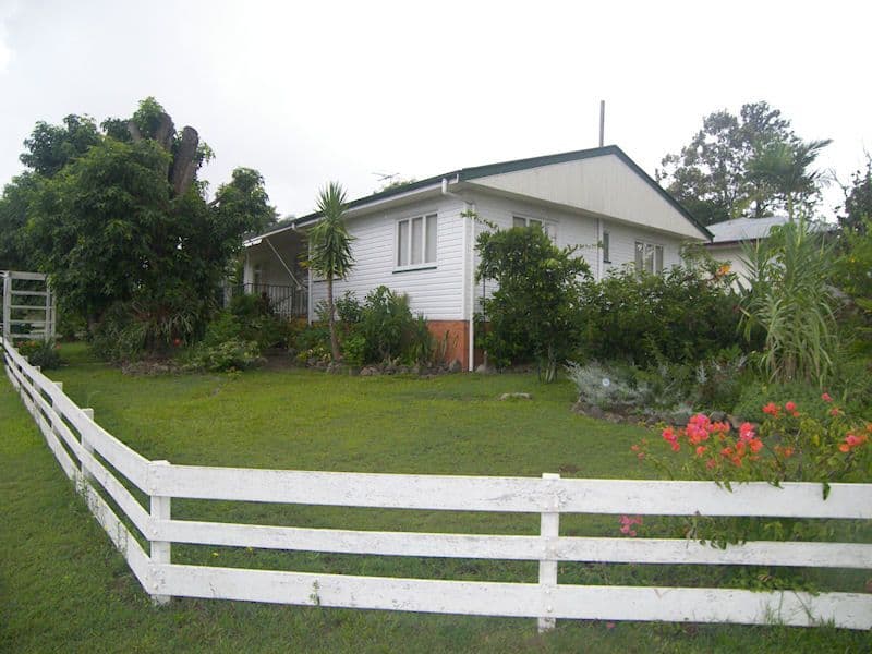 1 Kamarooka Street, BEAUDESERT QLD 4285, Beaudesert - Image 1