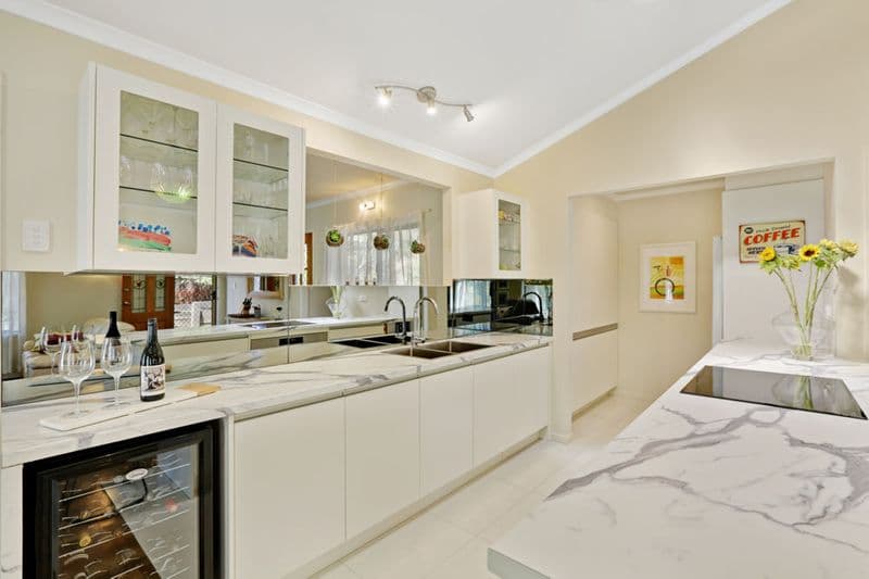 5 Patrice Court, Daisy Hill - Image 1