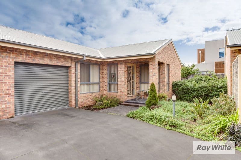 4 Rosemore Road, ROSEBUD VIC 3939, Rosebud - Image 1