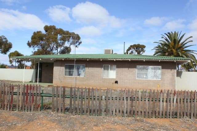 8 Ptilotus Crescent, KAMBALDA WEST WA 6442, Kambalda West - Image 1