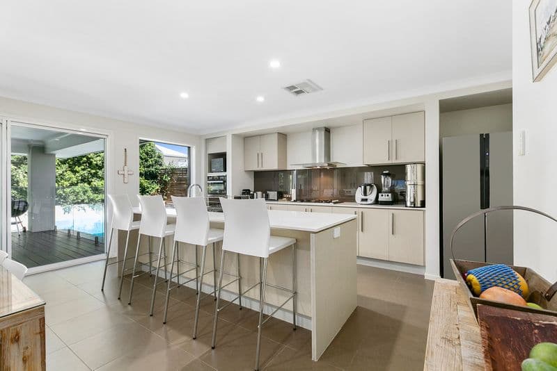 156 The Avenue, Peregian Springs - Image 1