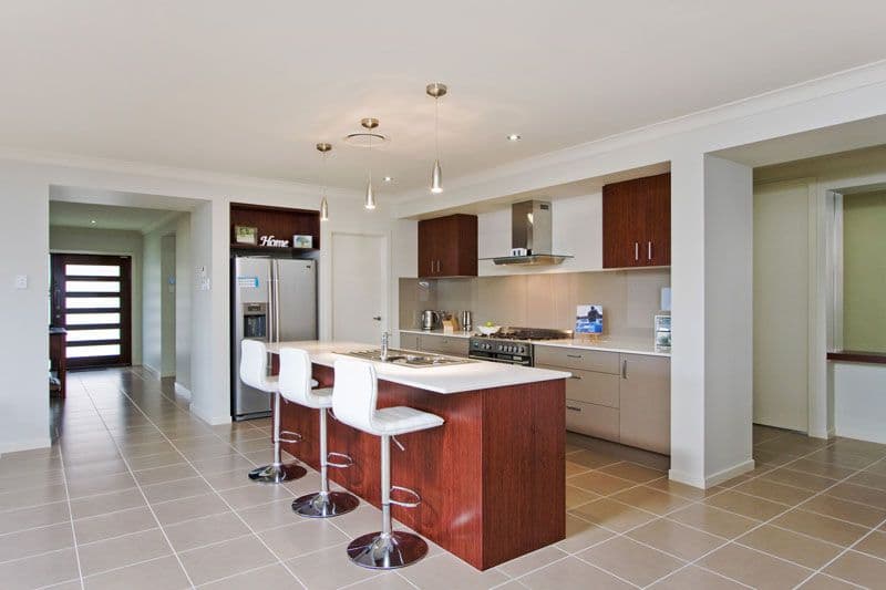 SPRINGFIELD LAKES QLD 4300, Springfield Lakes - Image 1
