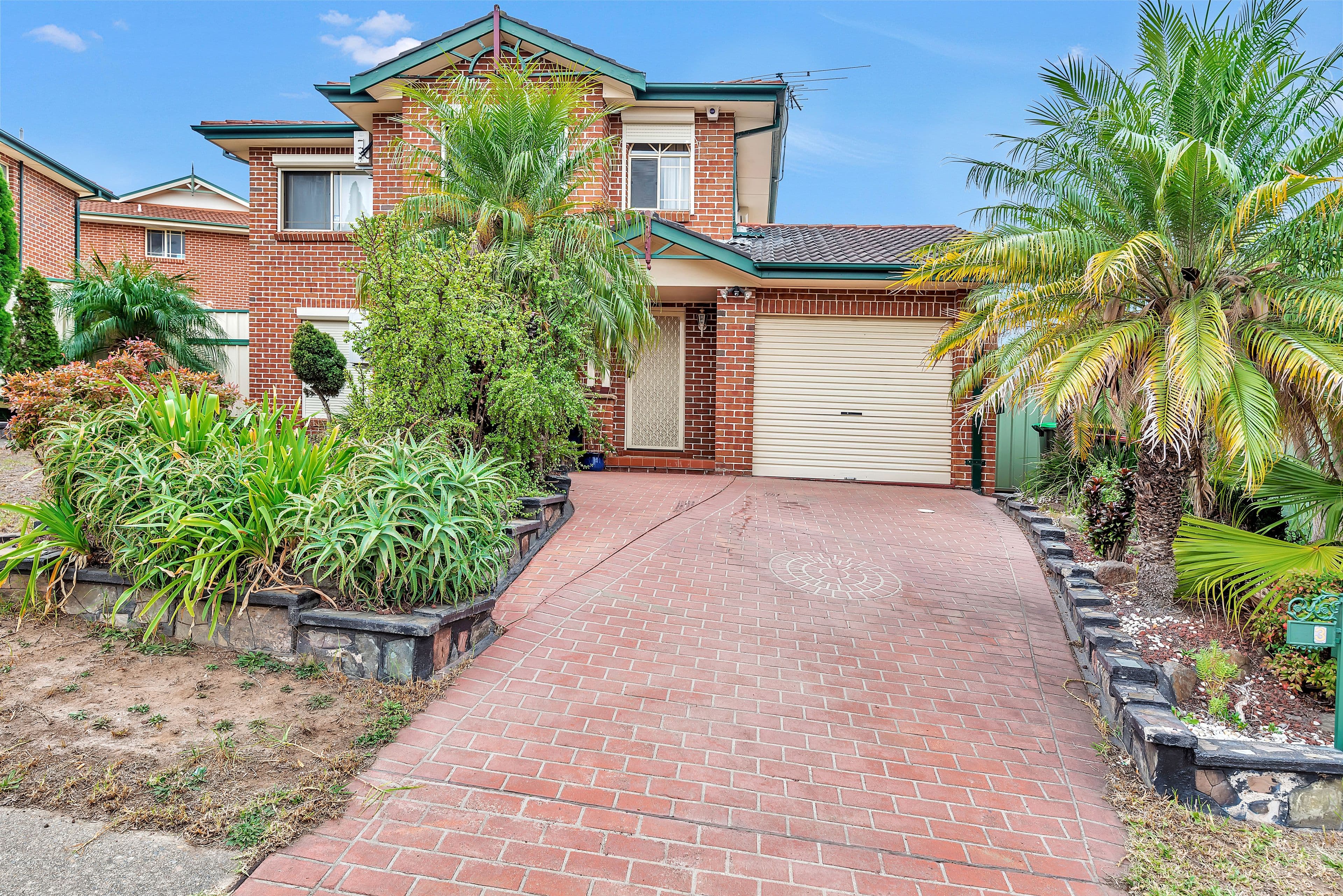 3 Aukane Street, Green Valley - Image 1