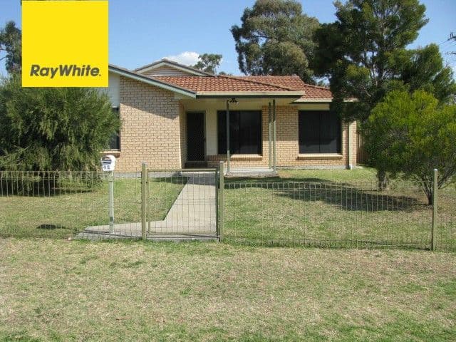 42 Eugene Street, Inverell - Image 1