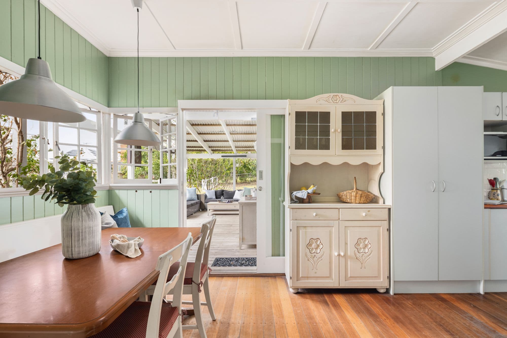 121 Lloyd Street, Camp Hill QLD 4152, Camp Hill - Image 1
