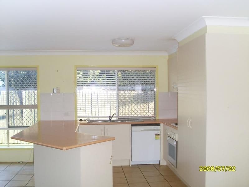 6 Grevillea Place, BRIDGEMAN DOWNS QLD 4035, Bridgeman Downs - Image 1