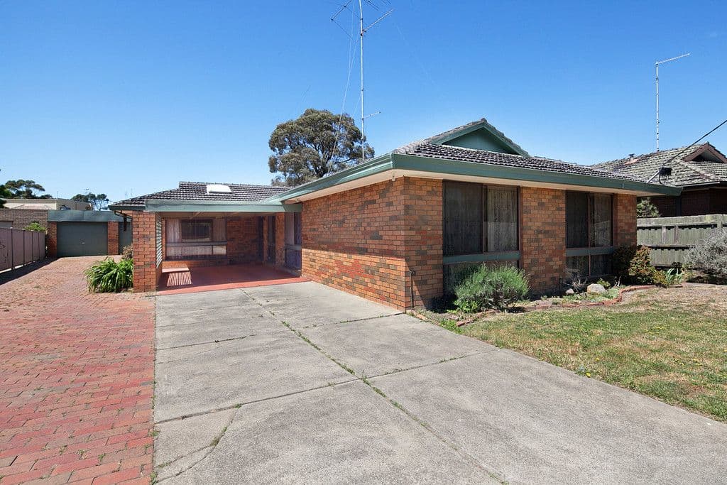 1 Penrose Drive, Bomaderry NSW 2541, Bomaderry - Image 1
