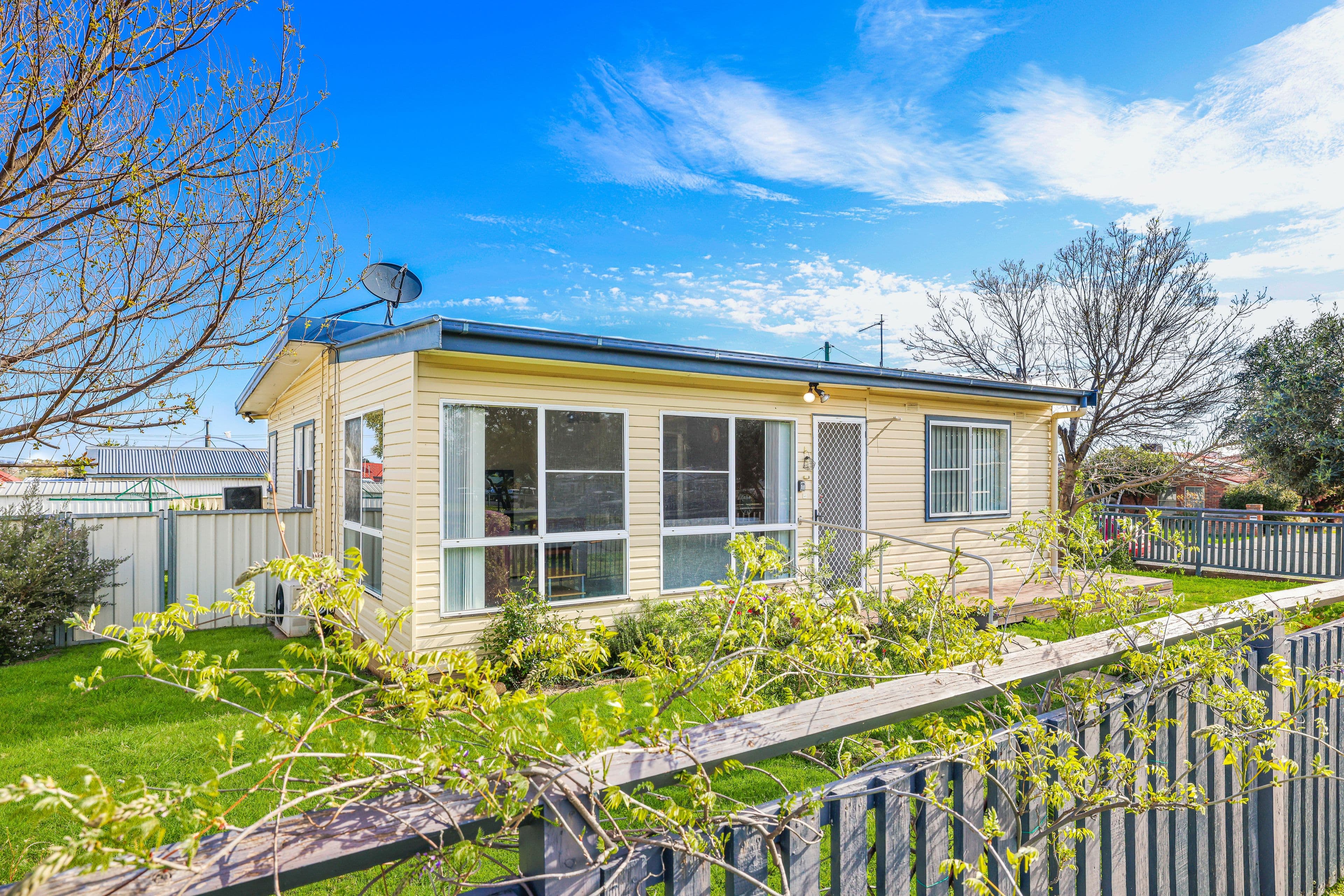 19 Patterson Street, Tamworth NSW 2340, North Tamworth - Image 1