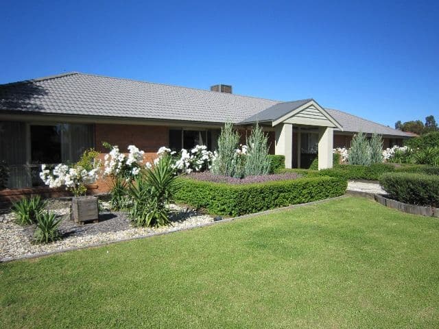 66 Schoeffel Drive, ECHUCA VIC 3564, Echuca - Image 1