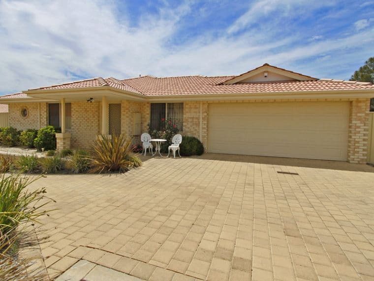17B Makjanich Place, SUCCESS WA 6164, Success - Image 1