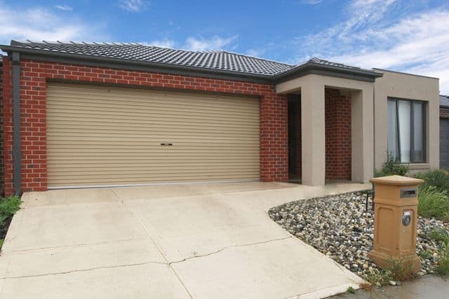 35 Circuit Drive, TRUGANINA VIC 3029, Truganina - Image 1