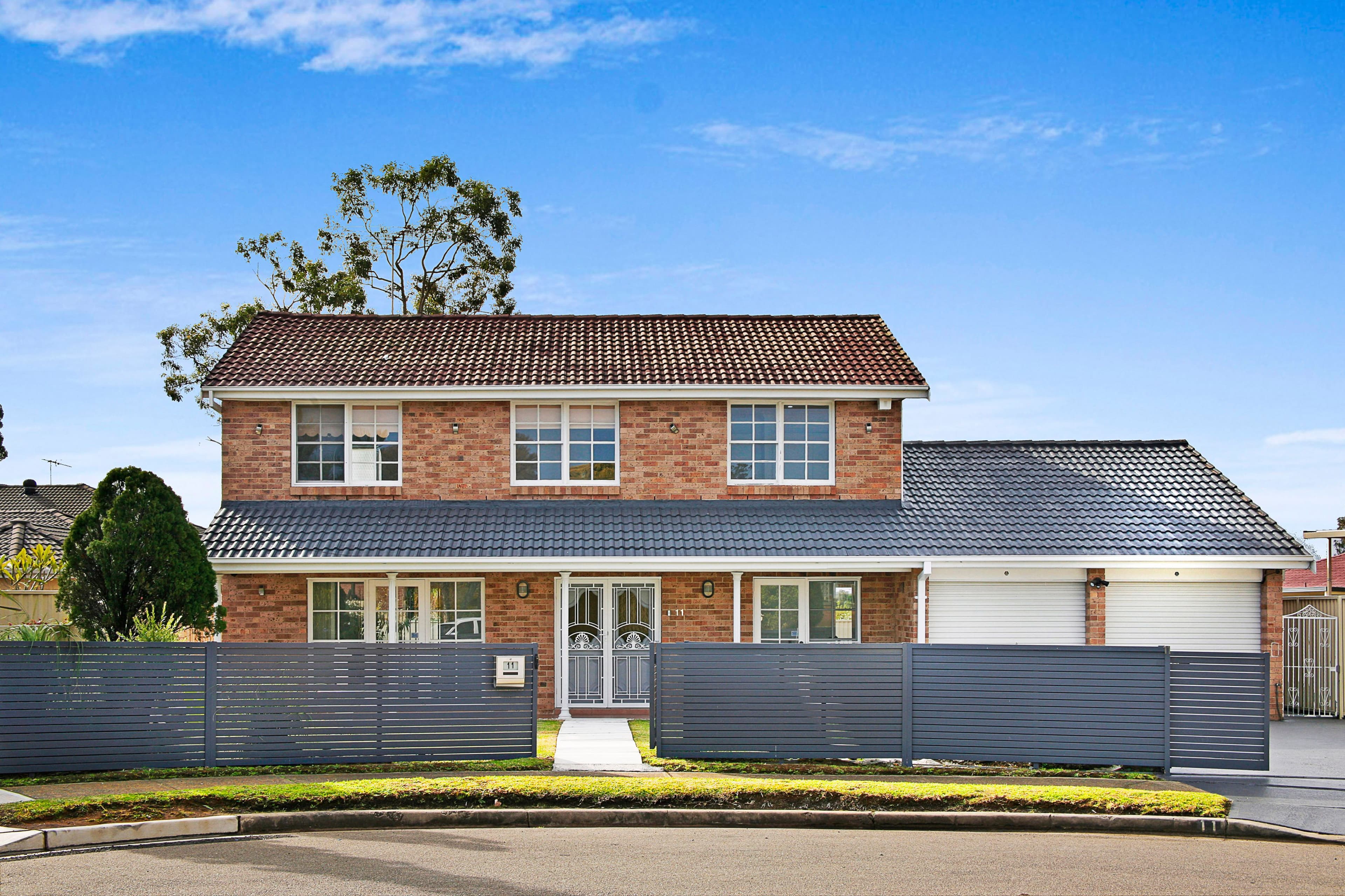 11 Monaro Close, Bossley Park - Image 1