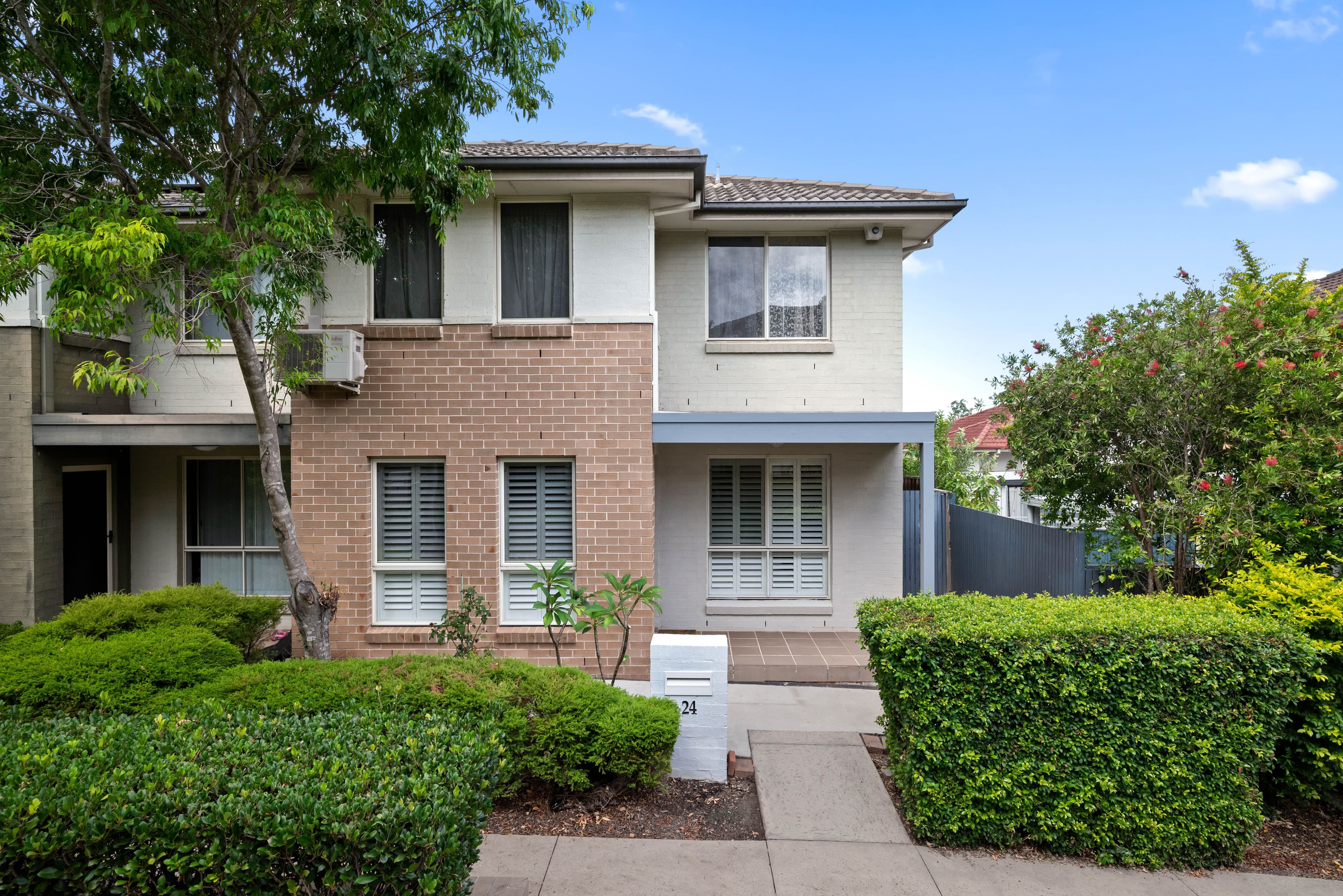 24 Hadlow Avenue, Glenfield NSW 2167, Glenfield - Image 1
