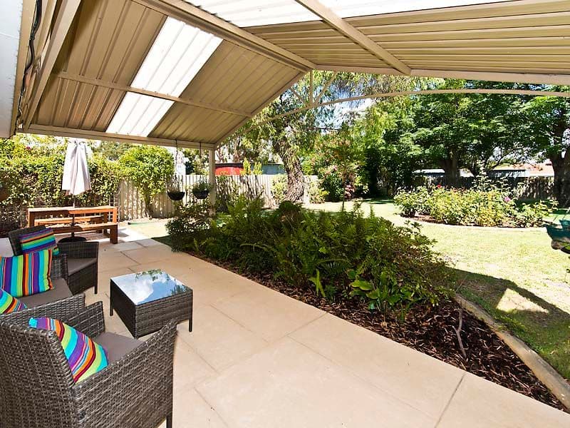 32 Oriole Way, Thornlie WA 6108, Thornlie - Image 1