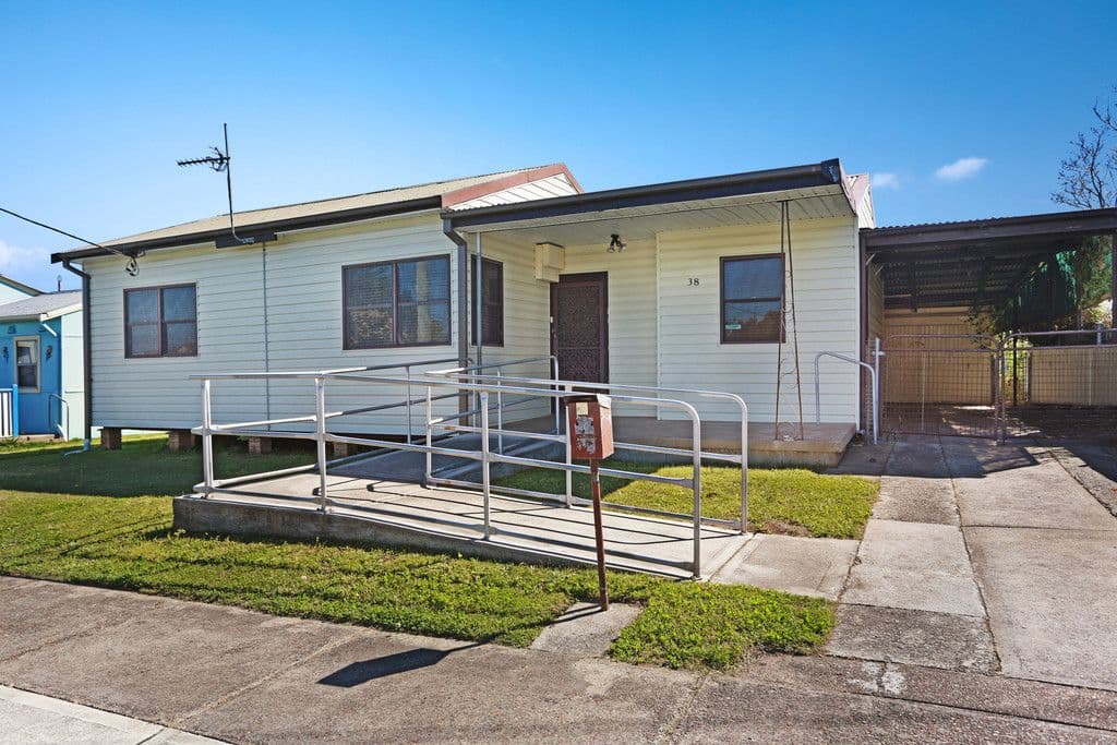 38 McArthur Street, Telarah NSW 2320, Telarah - Image 1
