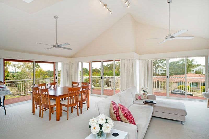 6 Pearson Close, ARUNDEL QLD 4214, Arundel - Image 1