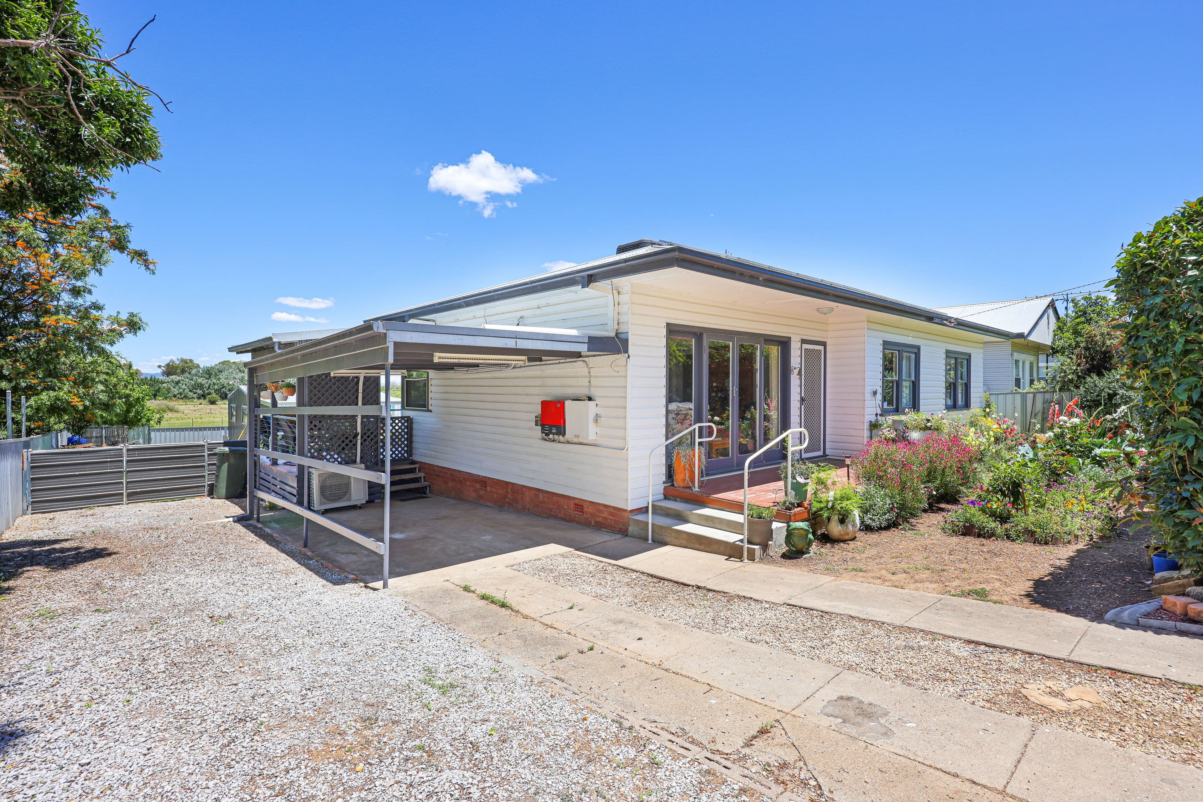 8 Riverview Street, Tamworth NSW 2340, North Tamworth - Image 1