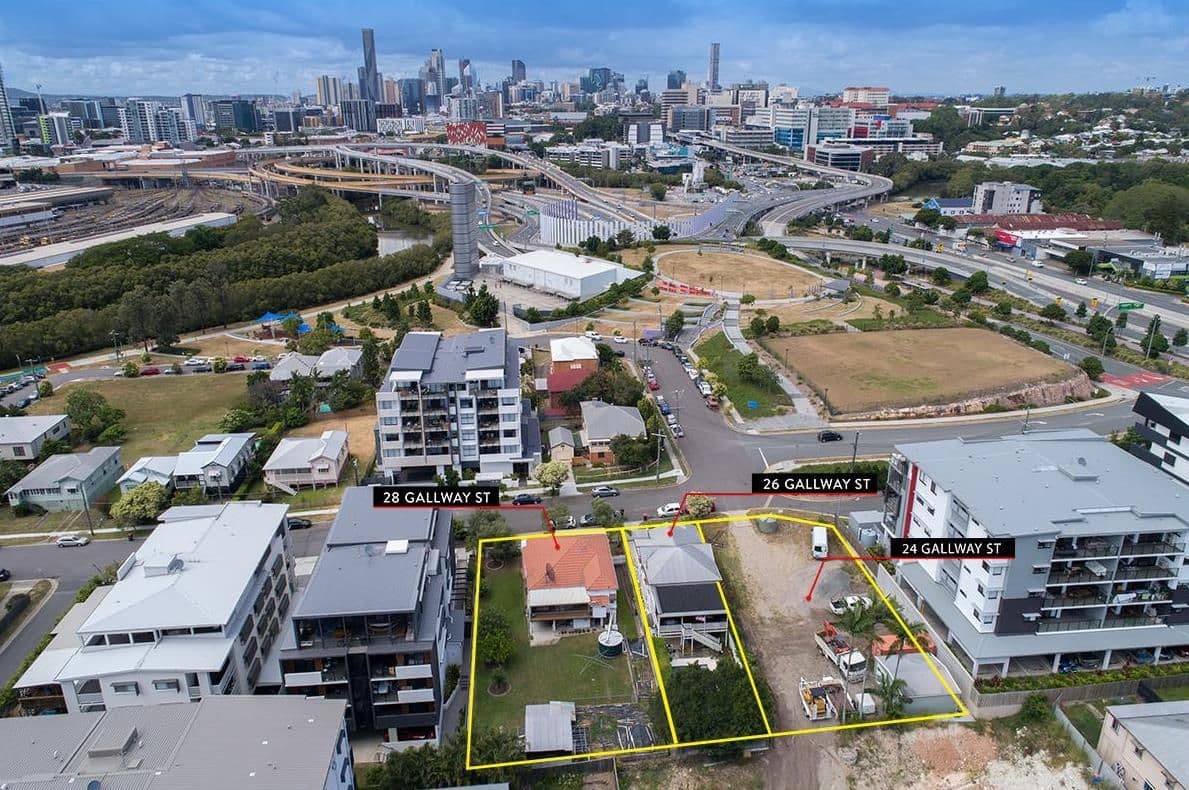 28 Gallway Street, Windsor QLD 4030, Windsor - Image 1