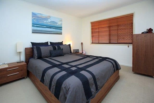 15 Agnes Street, MORNINGSIDE QLD 4170, Morningside - Image 1