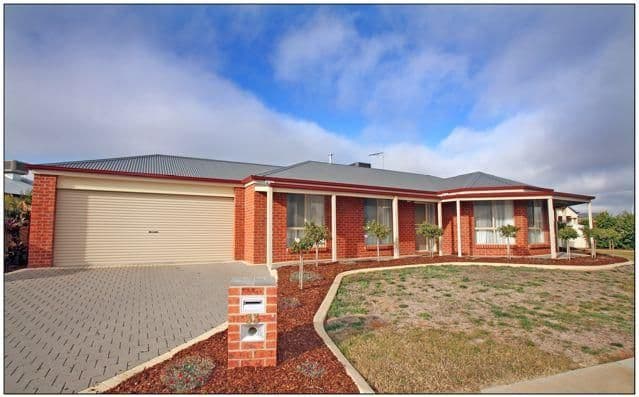 33 Canterbury Drive, MILDURA VIC 3500, Mildura - Image 1