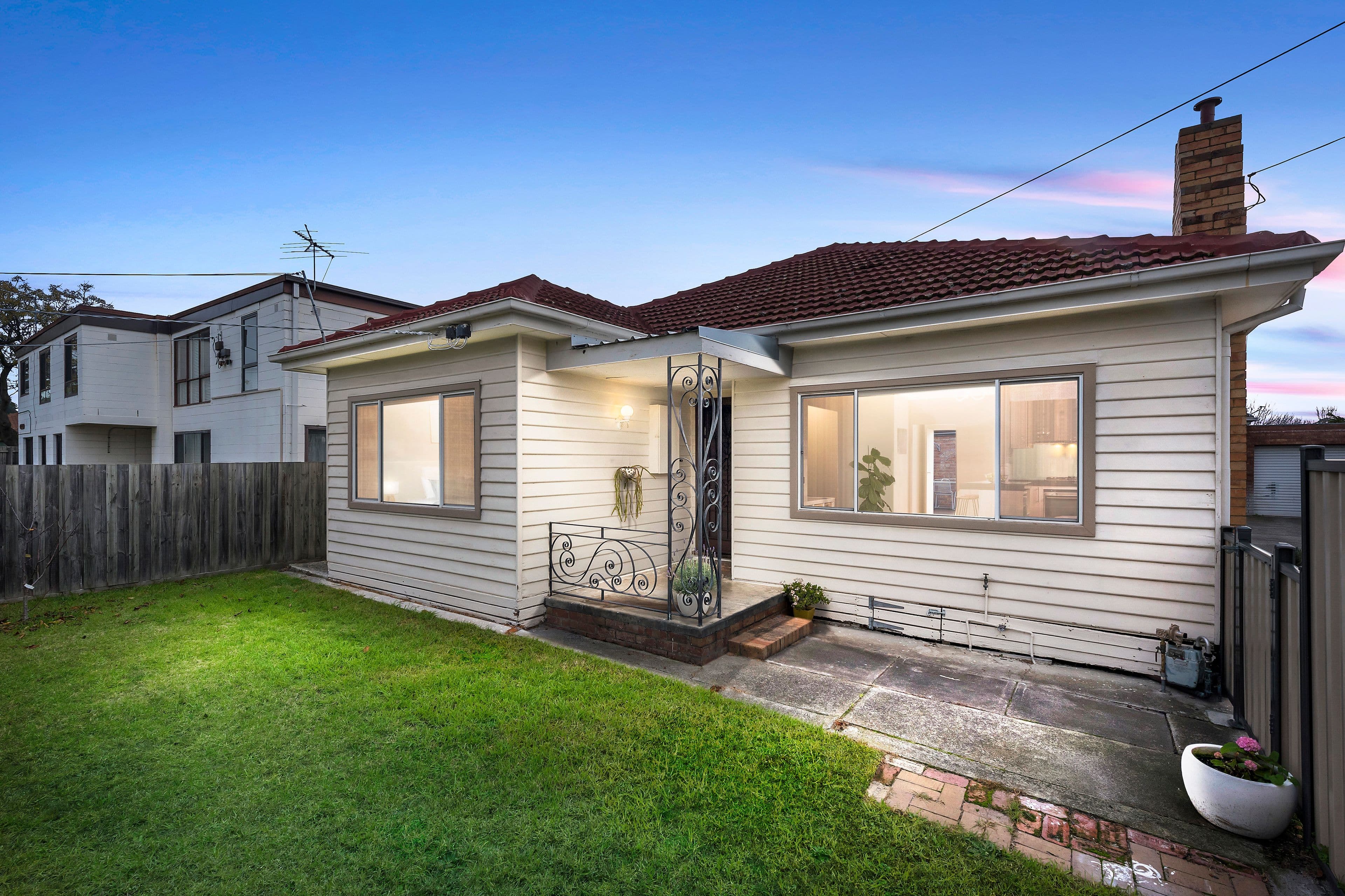 19 Legon Road, Oakleigh South VIC 3167, Oakleigh South - Image 1