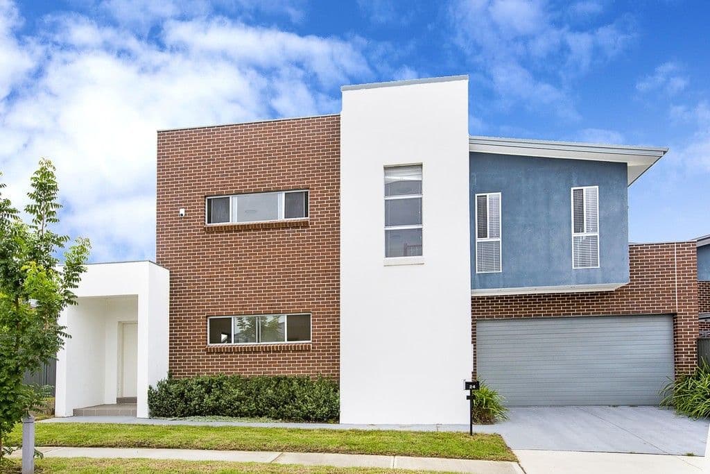24 Foothills Terrace, Glenmore Park - Image 1