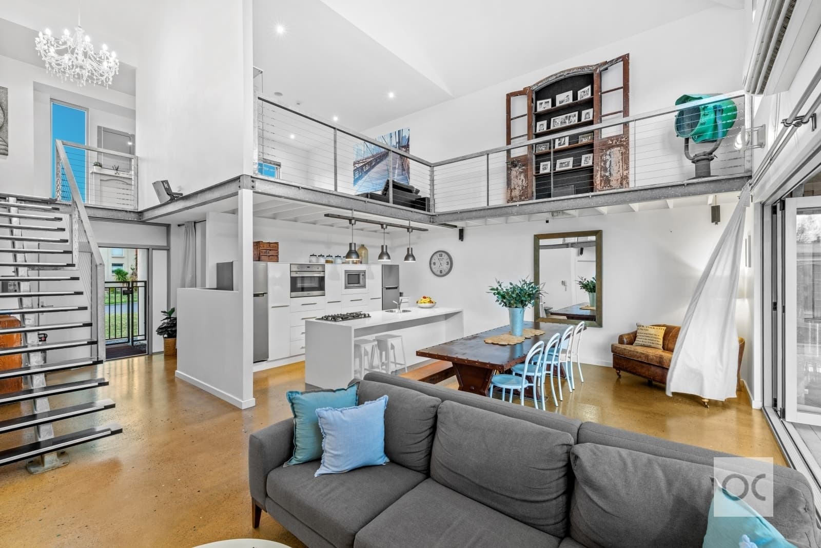 16 Greenfield Crescent, West Lakes Shore - Image 1