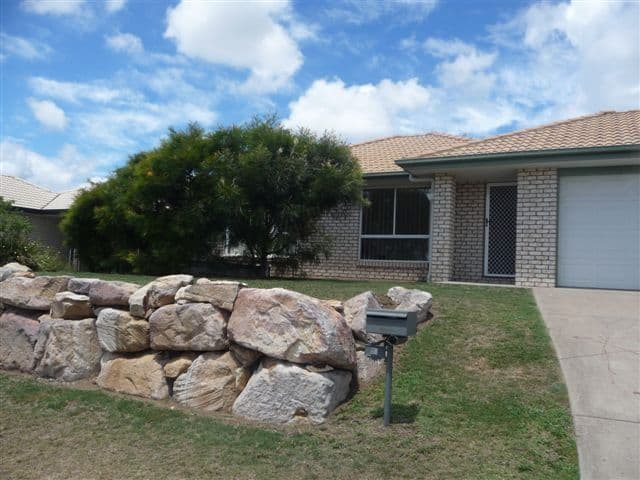 20 Wareena Crescent, GLENVALE QLD 4350, Glenvale - Image 1