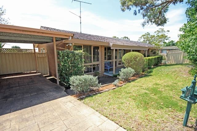 62 Pinaroo Cresent, Bradbury NSW 2560, Bradbury - Image 1